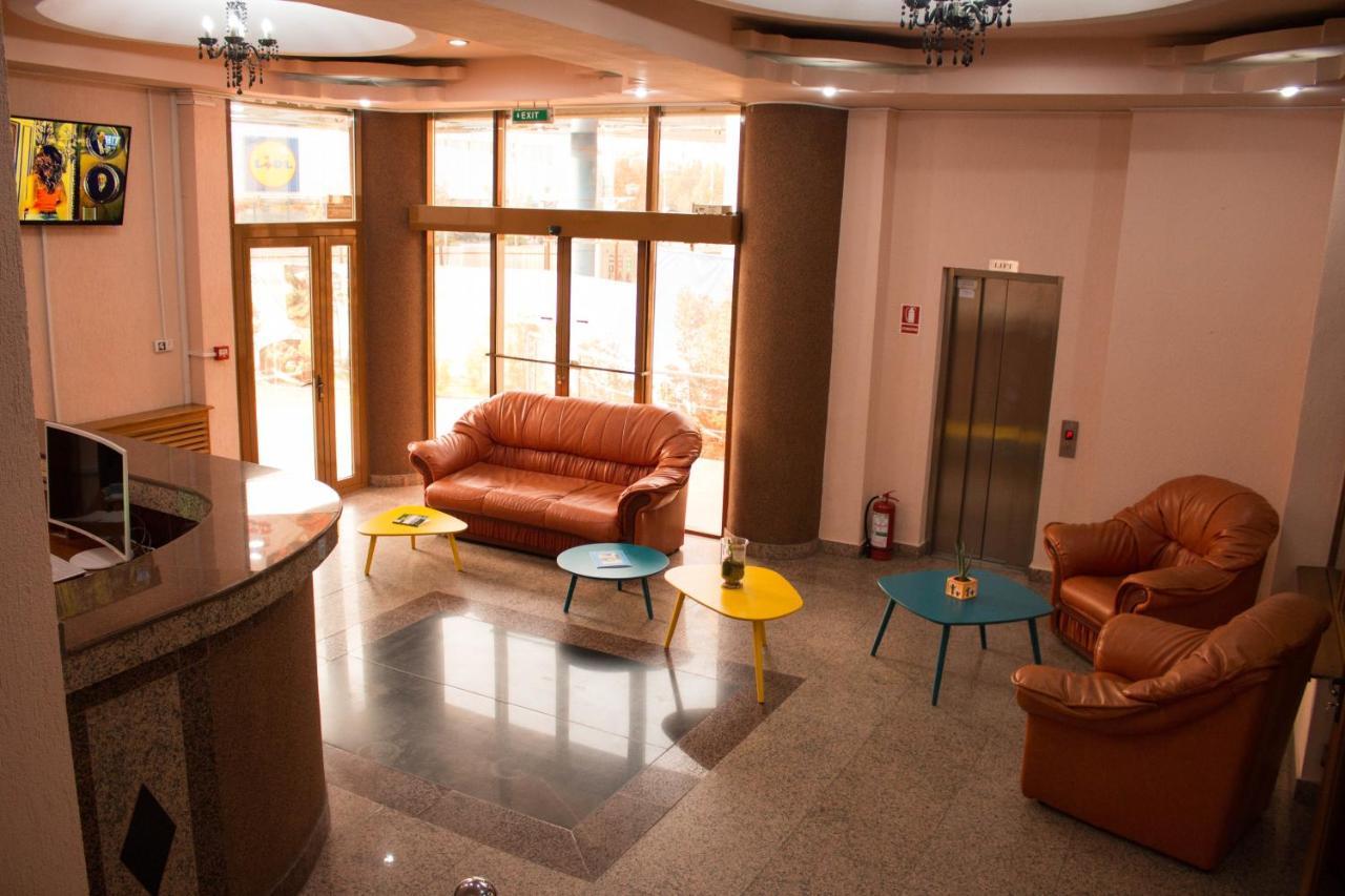 N&S Hotel Barlad Birlad Экстерьер фото