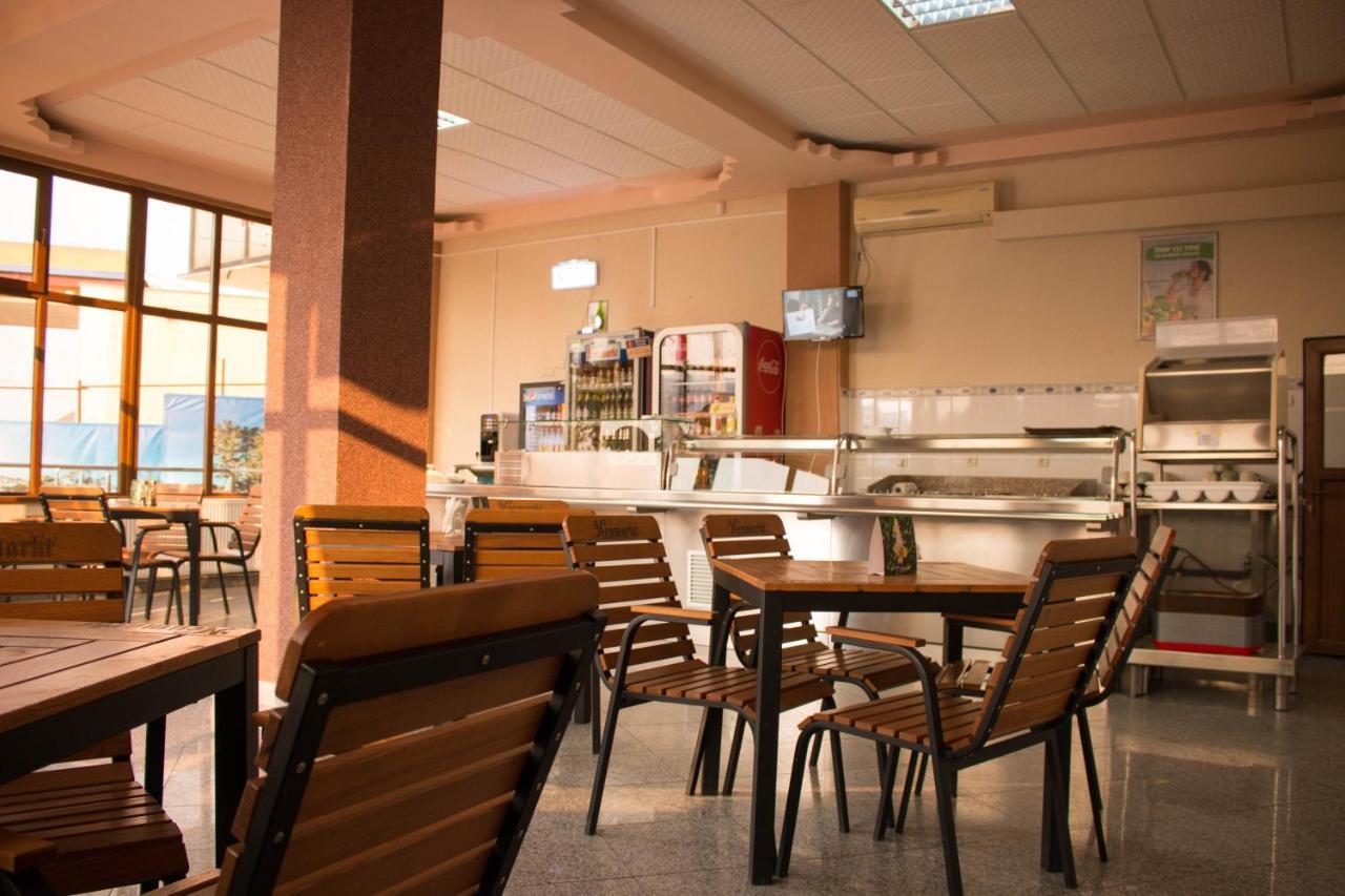 N&S Hotel Barlad Birlad Экстерьер фото